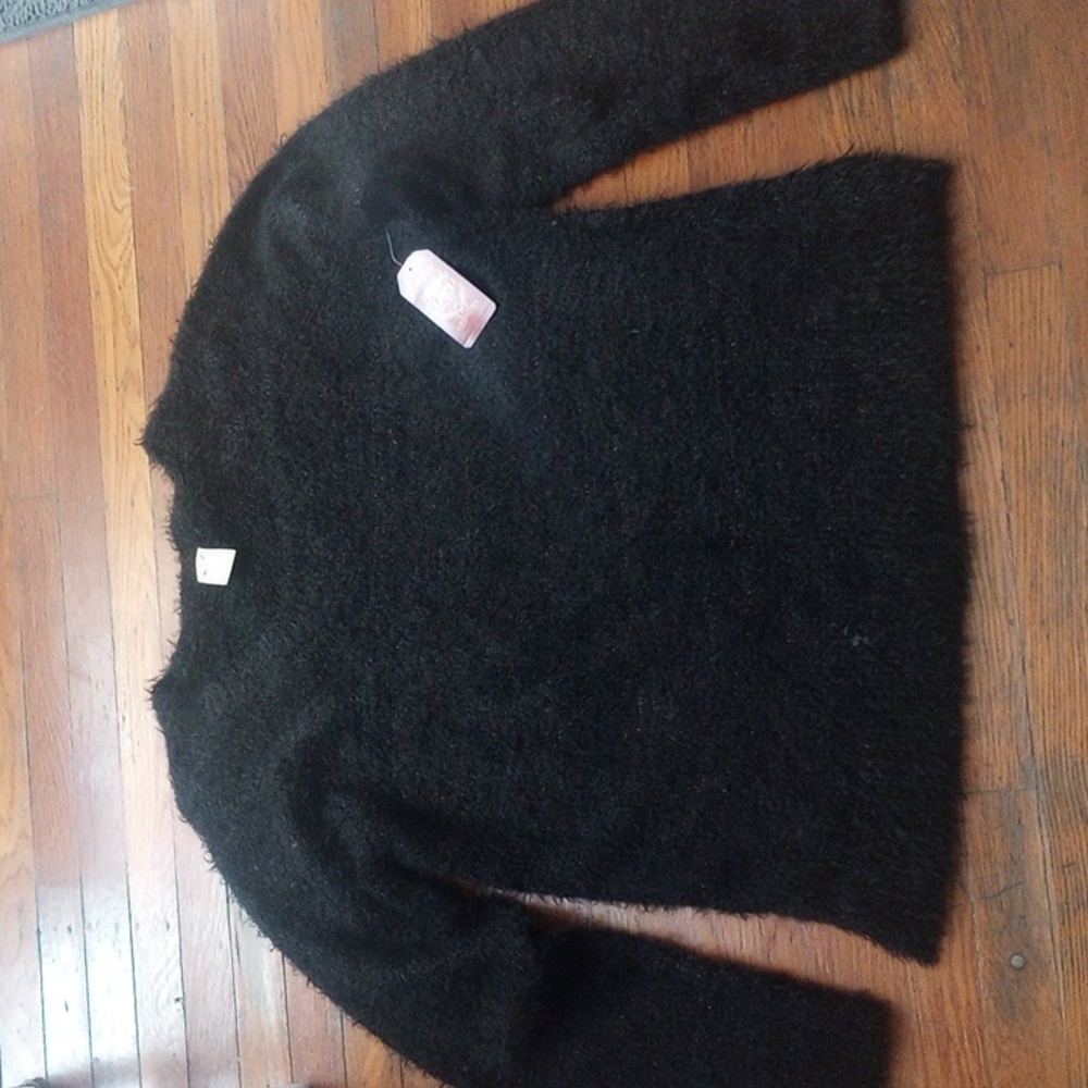 Faded glory sweater - size XL (16/18)